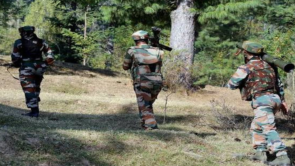 भारतीय सेना के सुरक्षा पोस्ट का वीडियो बना रहे संदिग्ध, बताया- 'हम पाक के लिए काम करते हैं' भारतीय सेना के सुरक्षा पोस्ट का वीडियो बना रहे संदिग्ध, बताया- 'हम पाक के लिए काम करते हैं'