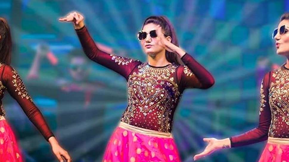 सपना इन दिनों डांस इवेंट्स में बिजी चल रही हैं sapna choudhary new song nach ke dikha