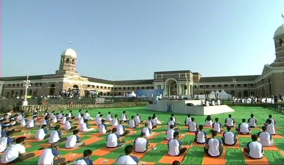 अंतरराष्ट्रीय योग दिवस की तैयारियों में जुटा दुबई, खास होगा 21 जून को होने वाला कार्यक्रम