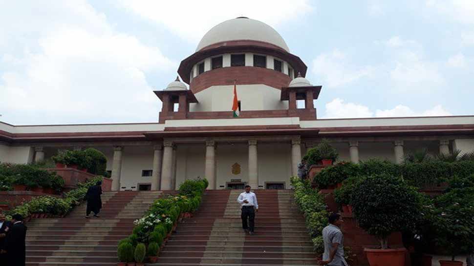 सूरत अग्निकांड में 22 बच्चों की मौत का मामला सुप्रीम कोर्ट पहुंचा सूरत अग्निकांड में 22 बच्चों की मौत का मामला सुप्रीम कोर्ट पहुंचा