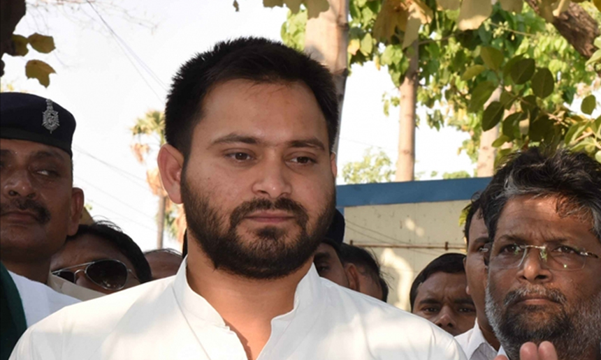 तेजस्वी ने कहा कि चुनाव हारे हैं लेकिन हौसला नहीं हारे हैं.. तेजस्वी ने कहा कि चुनाव हारे हैं लेकिन हौसला नहीं हारे हैं..