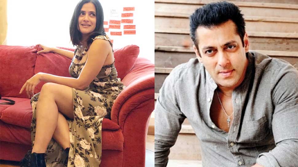 सोना महापात्रा ने एक ट्वीट कर दी इस बात की जानकारी (फाइल फोटो) सोना महापात्रा ने एक ट्वीट कर दी इस बात की जानकारी (फाइल फोटो)