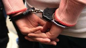 लोहरदगा पुलिस को मिली बड़ी सफलता, आठ अपराधियों को किया गया गिरफ्तार