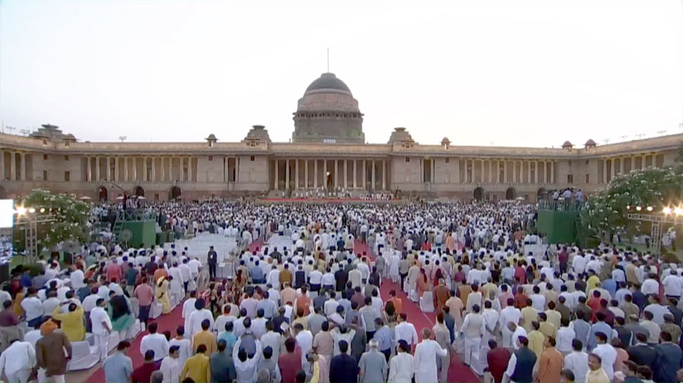 राष्ट्रपति भवन में नरेंद्र मोदी के शपथ ग्रहण समारोह में 8000 विशेष अतिथि हुए शामिल