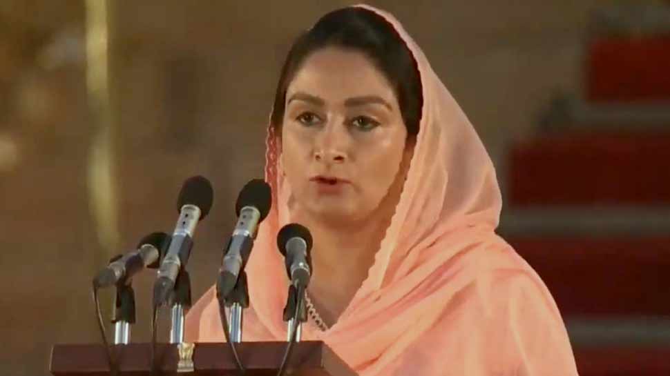 तीसरी बार बठिंडा लोकसभा सीट से जीत के साथ बादल की 'बहू' की मोदी मंत्रिमंडल में वापसी तीसरी बार बठिंडा लोकसभा सीट से जीत के साथ बादल की 'बहू' की मोदी मंत्रिमंडल में वापसी