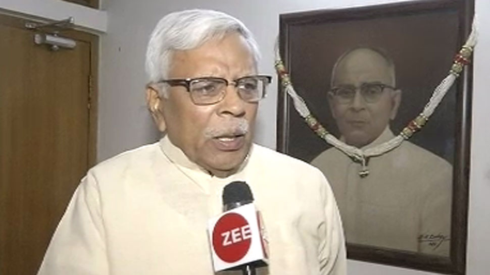 नीतीश कुमार के फैसले पर शिवानंद तिवारी का बयान. (फाइल फोटो) नीतीश कुमार के फैसले पर शिवानंद तिवारी का बयान. (फाइल फोटो)