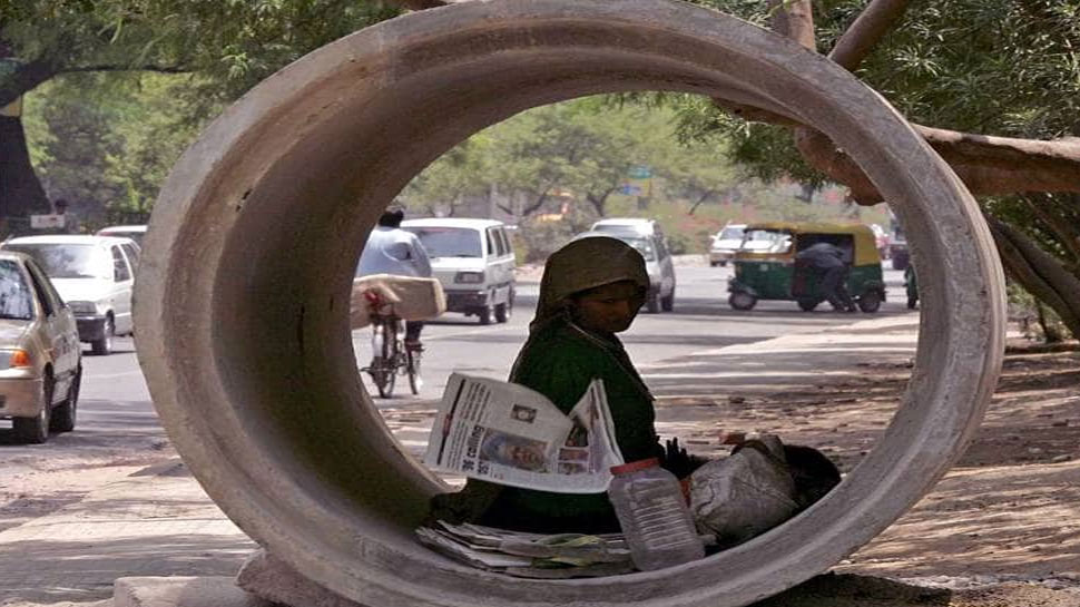 गर्मी से बचने के लिए जुगाड़ लगाना पड़ रहा है Jugaad has to be set to avoid heat