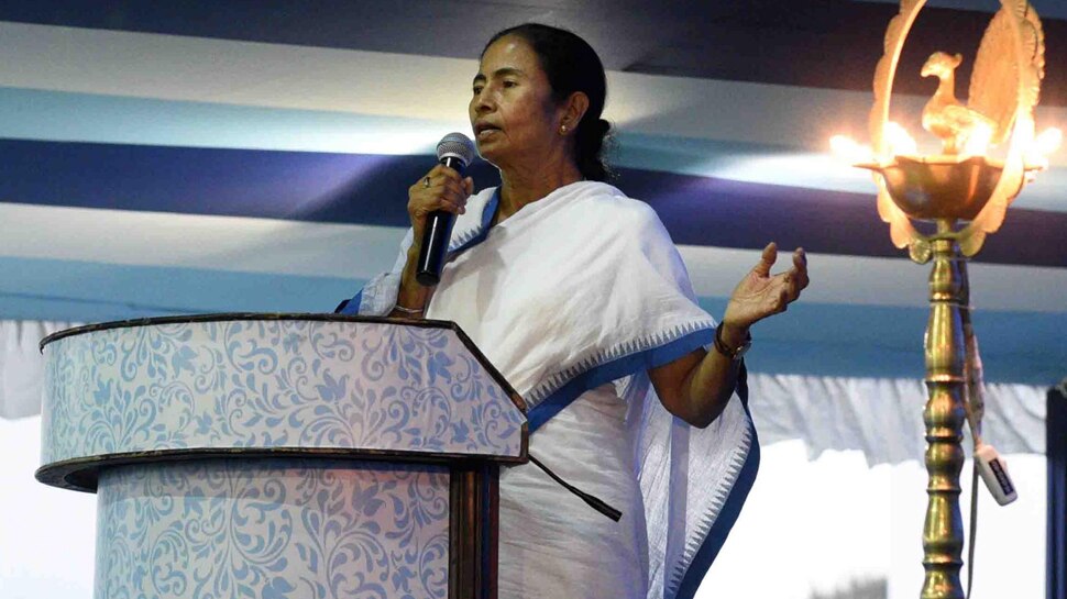 मीडिया पर  भड़कीं ममता, &#039;आप लोग BJP की धुन पर नाच रहे हैं, मैं ऐसा नहीं करूंगी&#039;