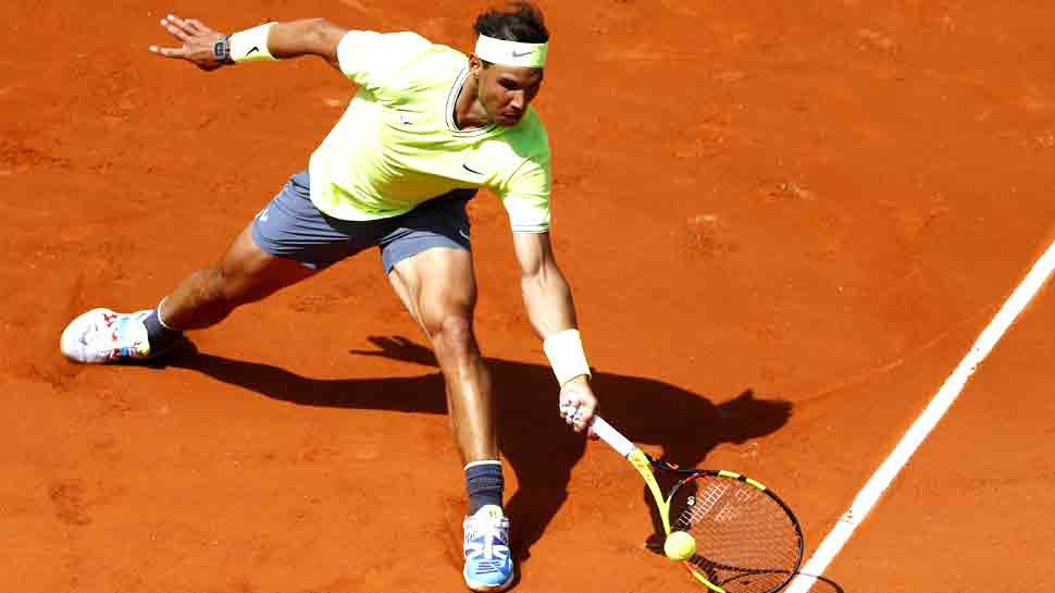 French Open 2019: लाल बजरी पर राफेल नडाल के सामने फेडरर की एक और हार... French Open 2019: लाल बजरी पर राफेल नडाल के सामने फेडरर की एक और हार...