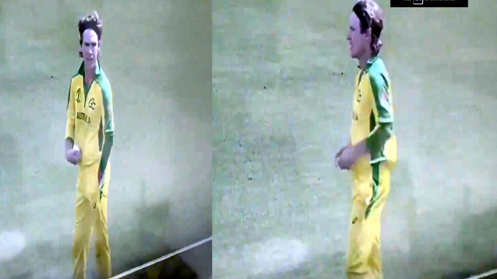 World Cup 2019: जेब में क्या छुपाकर लाया था यह कंगारू बॉलर, बार-बार पॉकेट में डाल रहा था हाथ, देखें VIDEO