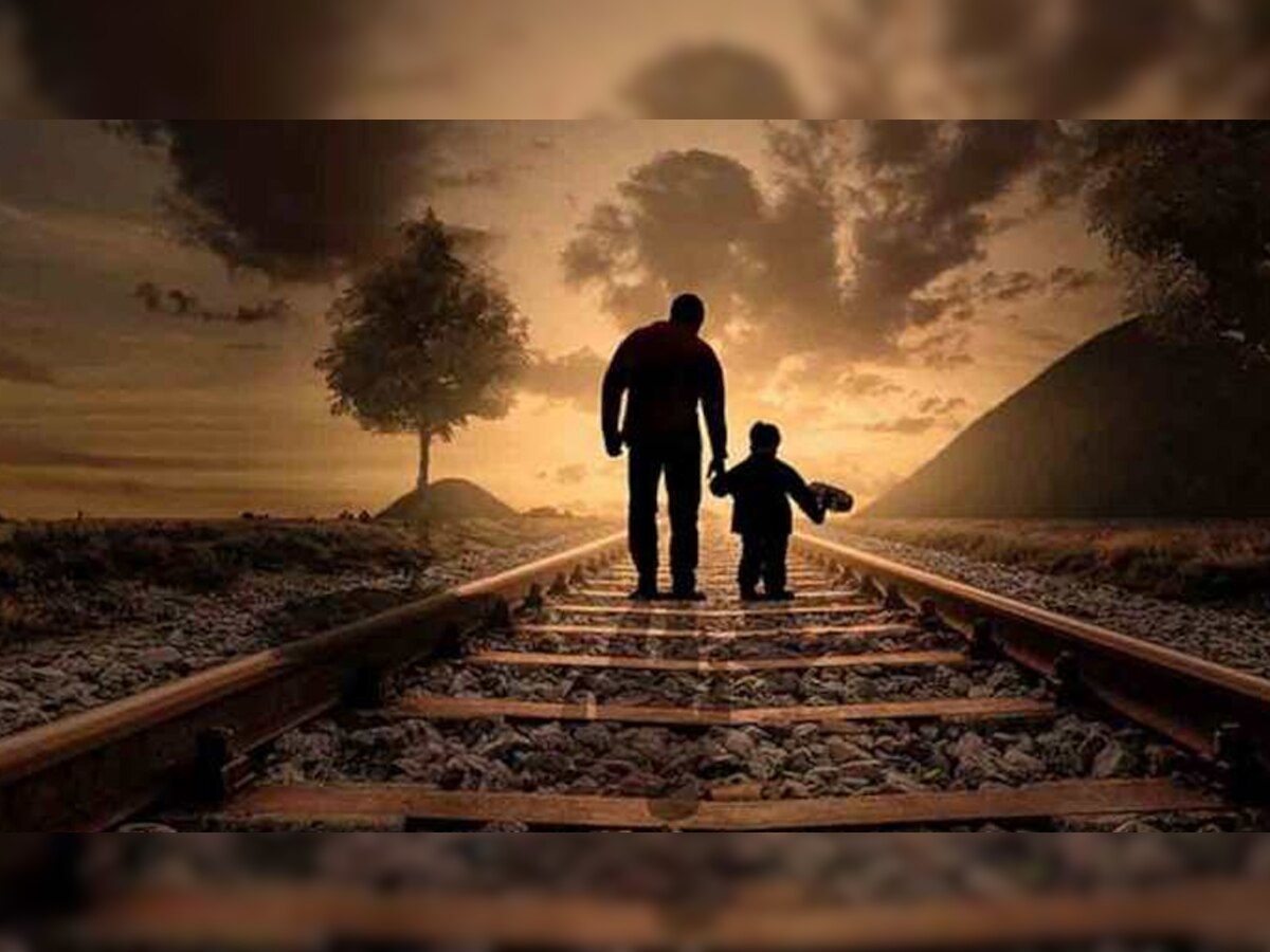 Father's Day 2019: इस फादर्स डे को बनाएं और भी खास, पिता को दें ये स्पेशल गिफ्ट्स