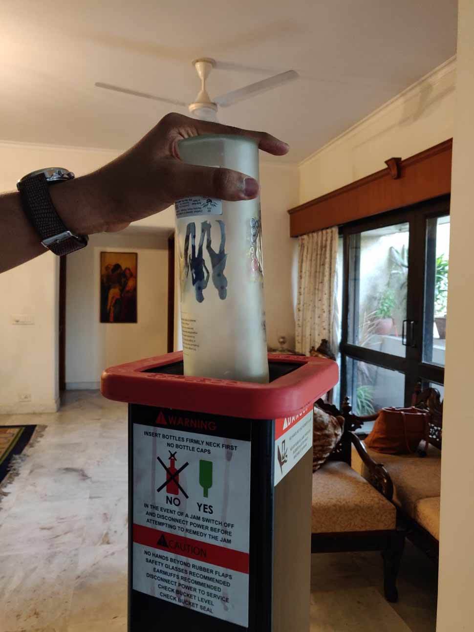प्लास्टिक की तरह कांच भी नहीं होता डिकम्पोजड Glass does not even have plastic like decimposed