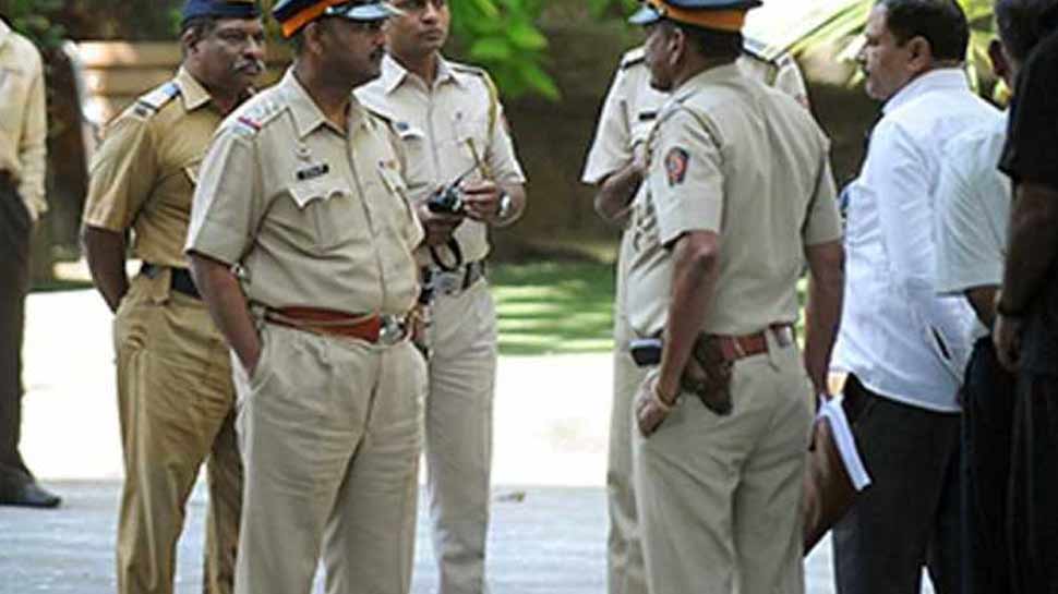 महाराष्ट्र पुलिस ने शीर्ष नक्सली जोड़े को तेलंगाना से किया गिरफ्तार