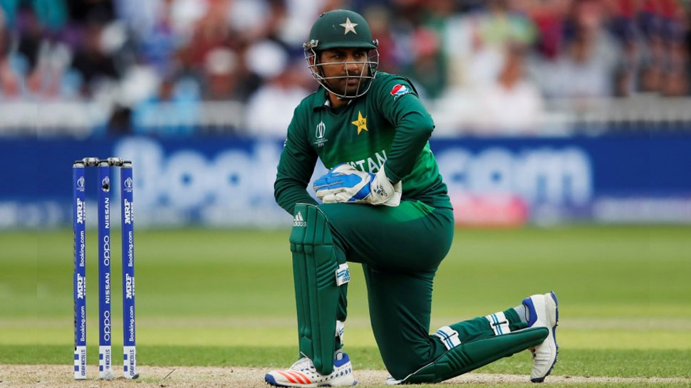 सरफराज अहमद ने ऑस्ट्रेलिया के खिलाफ 40 रनों की पारी खेली थी और आखिरी विकेट उन्हीं का था (फोटो:Reuters) सरफराज अहमद ने ऑस्ट्रेलिया के खिलाफ 40 रनों की पारी खेली थी और आखिरी विकेट उन्हीं का था (फोटो:Reuters)