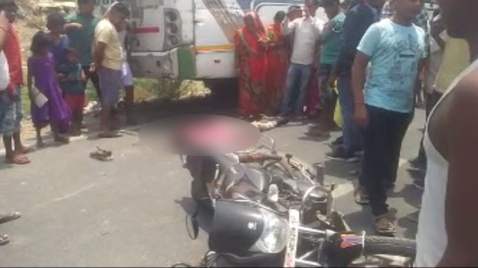जहानाबादः तेज रफ्तार बस ने बाइक को मारी टक्कर, एक की मौत