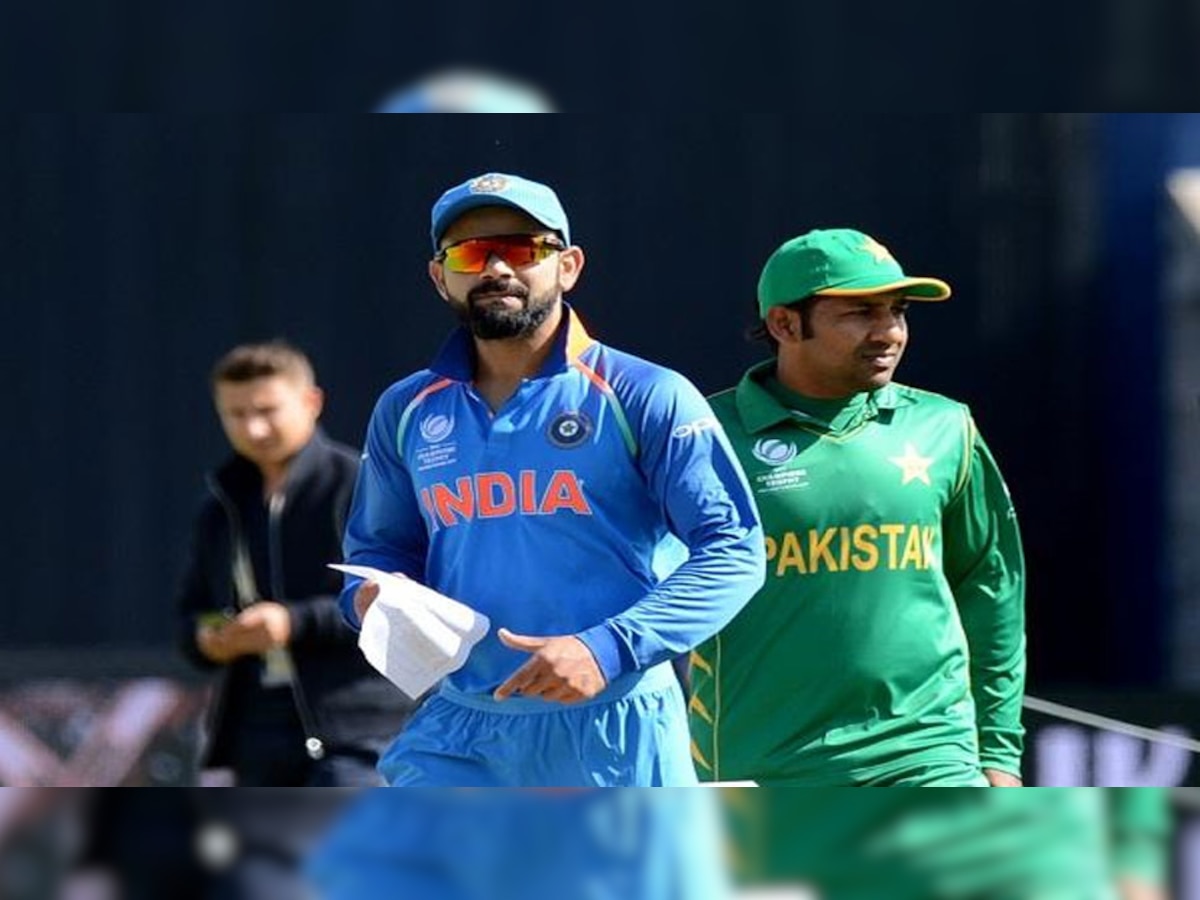 अभी तक किसी भी विश्व कप में पाकिस्तान की टीम भारत से जीत नहीं सकी है. (फाइल फोटो)