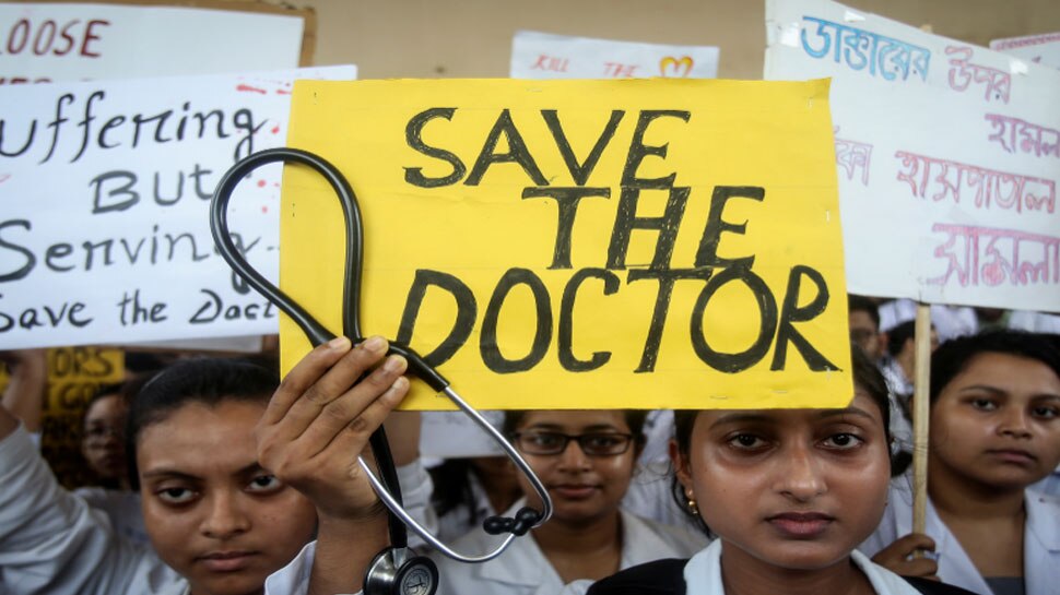 पश्चिम बंगाल में हड़ताल वापस ले लेंगे डॉक्टर्स, अगर ममता बनर्जी मान लेंगी यह 6 शर्ते!