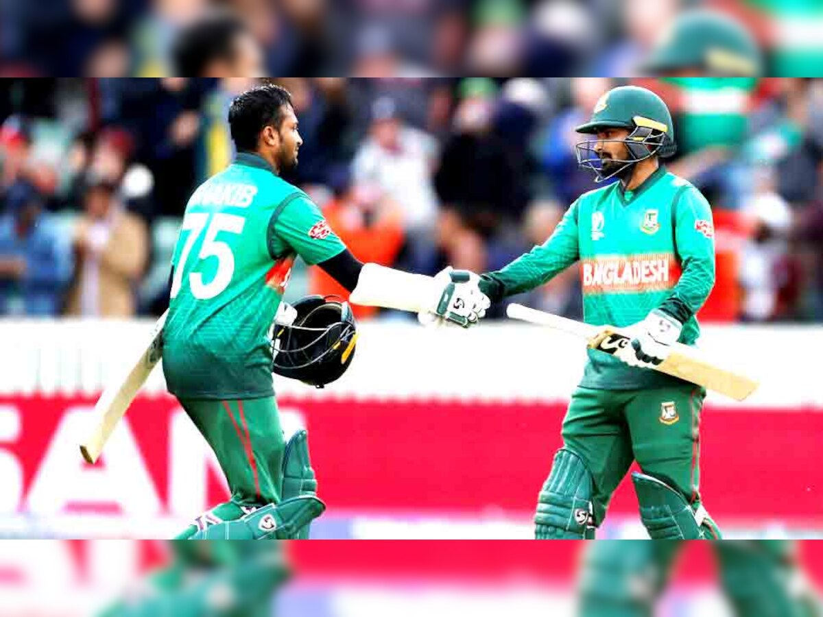 बांग्लादेश के शाकिब अल हसन ने 124 रन बनाए. यह टूर्नामेंट में उनका दूसरा शतक है. लिटन दास ने 94 रन की पारी खेली. (फोटो: Reuters) 