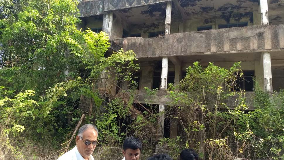 दाउद इब्राहिम की खानदानी सम्पत्ति होगी नीलाम, सरकार की कड़ाई से डरा दाउद इब्राहिम की खानदानी सम्पत्ति होगी नीलाम, सरकार की कड़ाई से डरा
