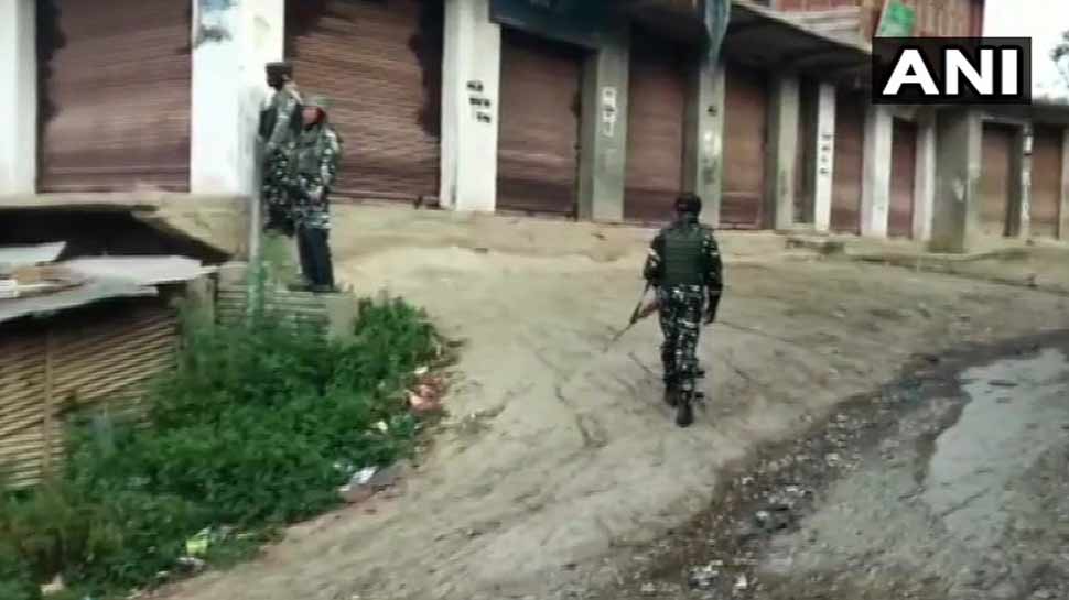 जम्मू कश्मीरः अनंतनाग में सुरक्षाबलों ने ढेर किए 2 आतंकी, 1 जवान शहीद, एनकाउंटर जारी