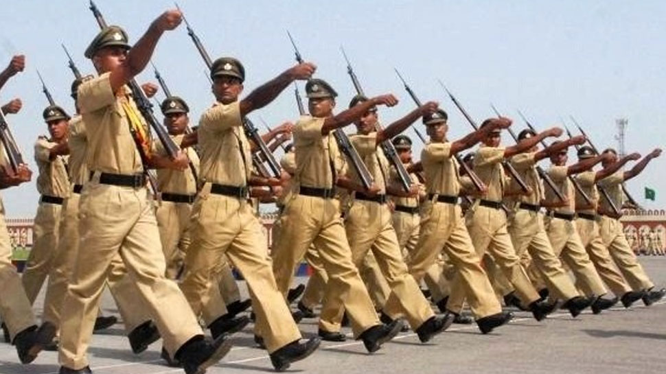 क्या आप इंटरमीडिएट पास हैं? तो निकलने वाली है 52 हजार सरकारी पदों पर भर्तियां