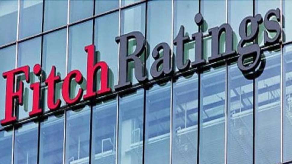 बजट से पहले आर्थिक मोर्चे पर बुरी खबर, Fitch ने दूसरी बार घटाई भारत की विकास दर