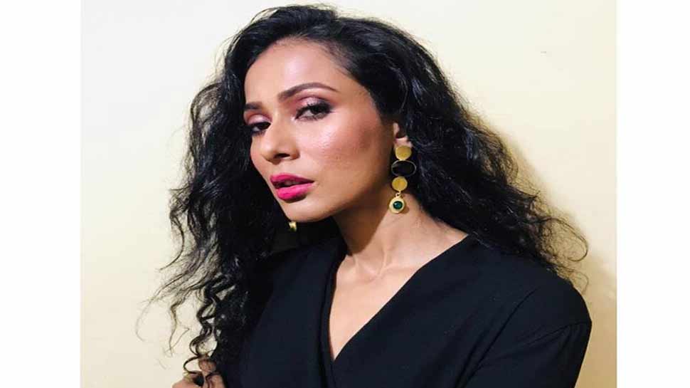 पूर्व मिस इंडिया यूनिवर्स उशोशी सेनगुप्ता से अभद्र व्यवहार करने पर सात गिरफ्तार