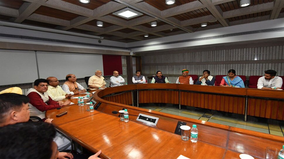 प्रधानमंत्री मोदी की अध्यक्षता में आज होगी सर्वदलीय बैठक, 'एक राष्ट्र एक चुनाव' मुद्दे पर होगी चर्चा
