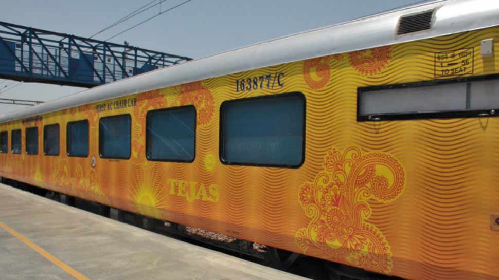 भारतीय रेलवे में 'प्राइवेटाइजेशन' की दस्तक! प्राइवेट ऑपरेटर दौड़ाएंगे ट्रेन भारतीय रेलवे में 'प्राइवेटाइजेशन' की दस्तक! प्राइवेट ऑपरेटर दौड़ाएंगे ट्रेन