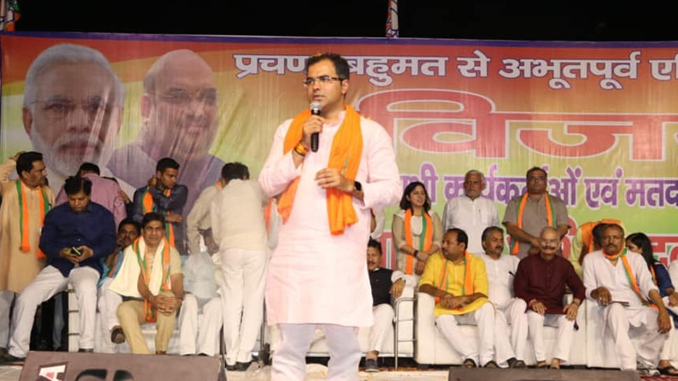 बीजेपी सांसद प्रवेश वर्मा का दावा: मस्जिद निर्माण का मुद्दा उठाने पर धमकी मिली बीजेपी सांसद प्रवेश वर्मा का दावा: मस्जिद निर्माण का मुद्दा उठाने पर धमकी मिली
