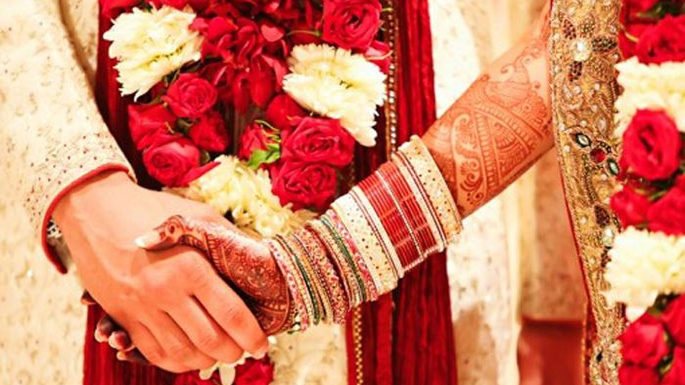 पाकिस्तानी वधुओं को शादी के बाद छोड़ रहे हैं ब्रिटेन स्थित परिवार पाकिस्तानी वधुओं को शादी के बाद छोड़ रहे हैं ब्रिटेन स्थित परिवार