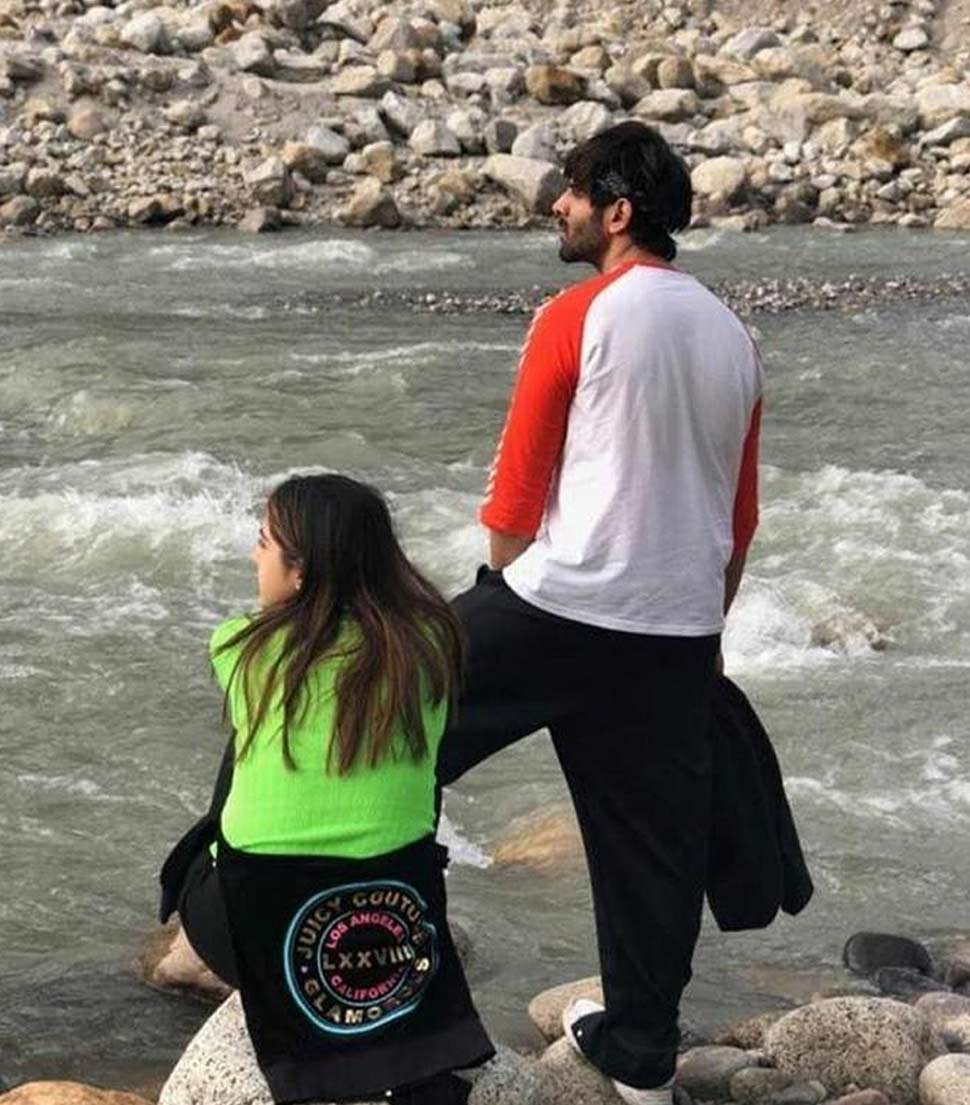 सारा ने 'केदारनाथ' में जमकर तारीफ हासिल की Sara ali khan and Kartik aaryan Shooting for Love Aaj Kal 2