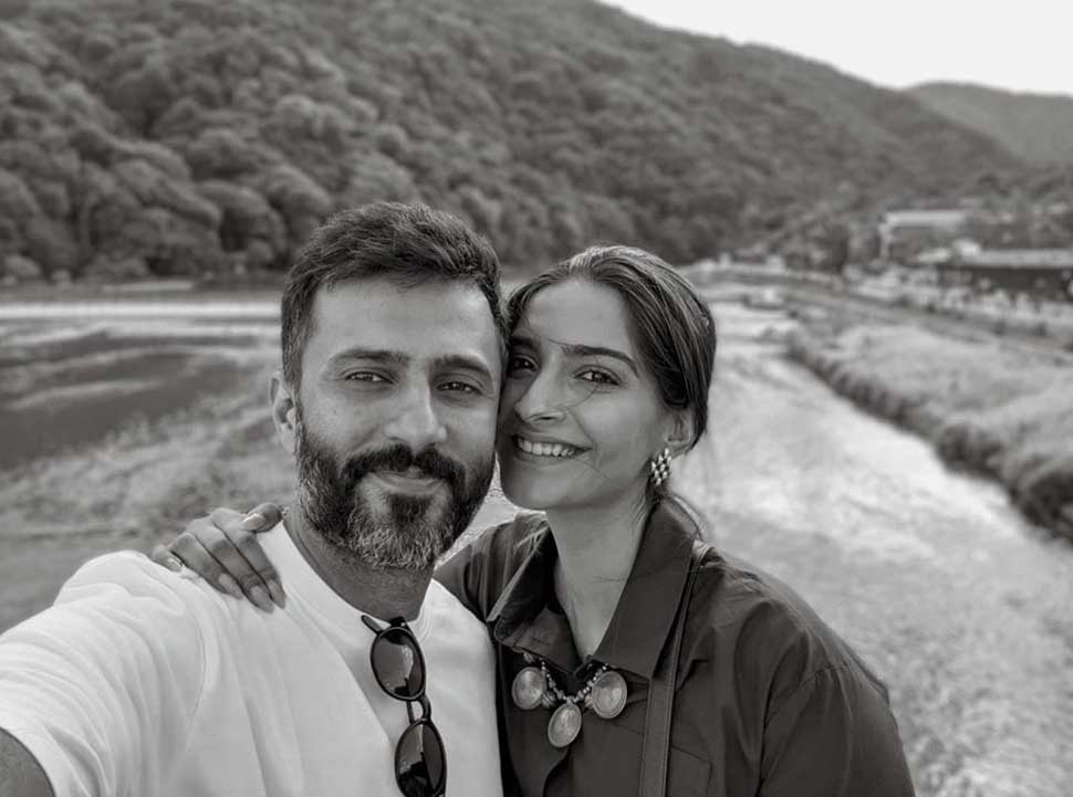 फिक्शन पर आधारित है फिल्म Sonam Kapoor