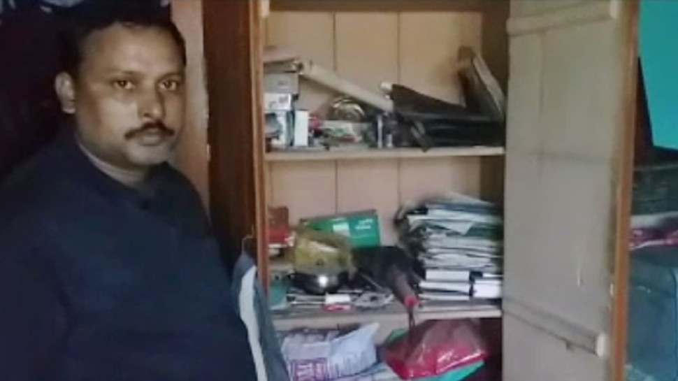 बिहार : छपरा में एमआर के घर चोरी, 10 लाख का सामान उड़ा ले गए चोर