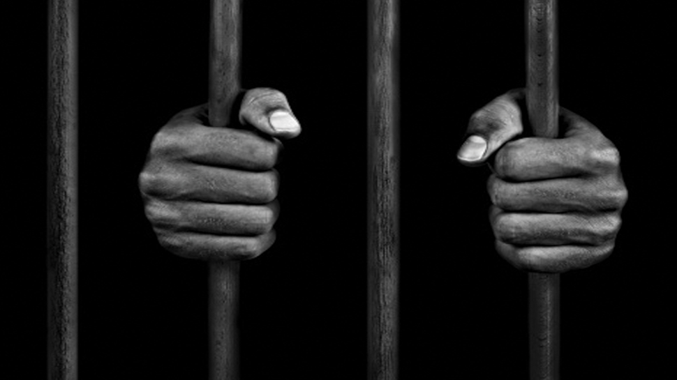 बिहार : भागलपुर में शराब के नशे में थाना प्रभारी गिरफ्तार, तत्काल प्रभाव से निलंबित बिहार : भागलपुर में शराब के नशे में थाना प्रभारी गिरफ्तार, तत्काल प्रभाव से निलंबित