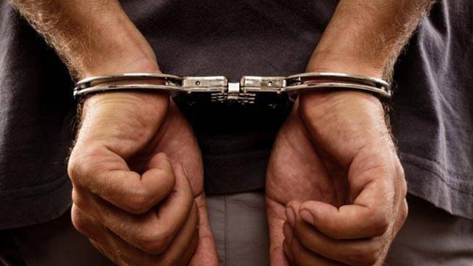 उत्तर प्रदेश : शामली में अफीम रखने के आरोप में दो गिरफ्तार