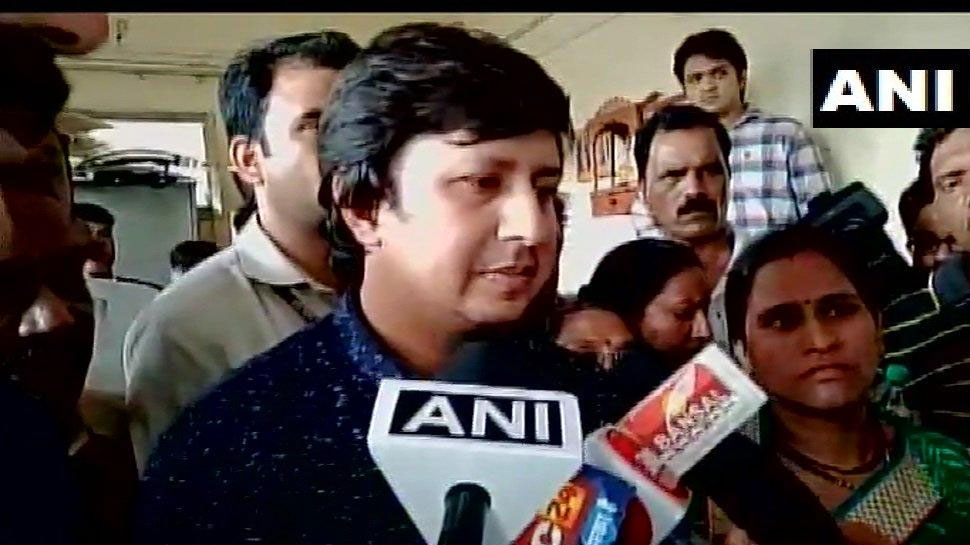 नगर निगम अधिकारी को क्रिकेट बैट से पीटने पर आकाश विजयवर्गीय गिरफ्तार