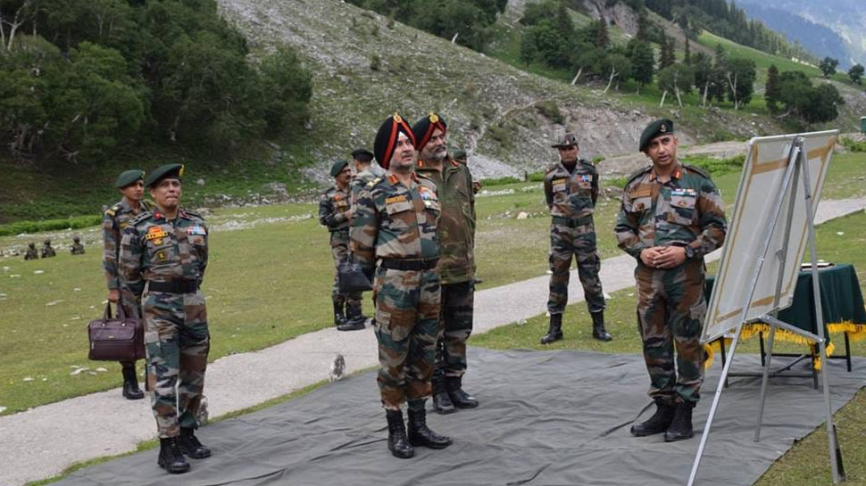 उत्तरी सैन्य कमांडर ने अमरनाथ यात्रा से पहले लिया सुरक्षा इंतजामों का जायजा