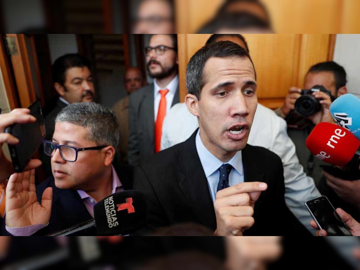 वेनेजुएला: विपक्ष के नेता ने सरकार के ‘तख्तापलट’ के दावे को किया खारिज 
