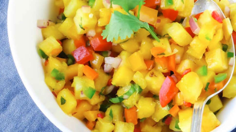 मैंगो सालसा (फोटो साभार- @Garlic & Zest) मैंगो सालसा (फोटो साभार- @Garlic & Zest)