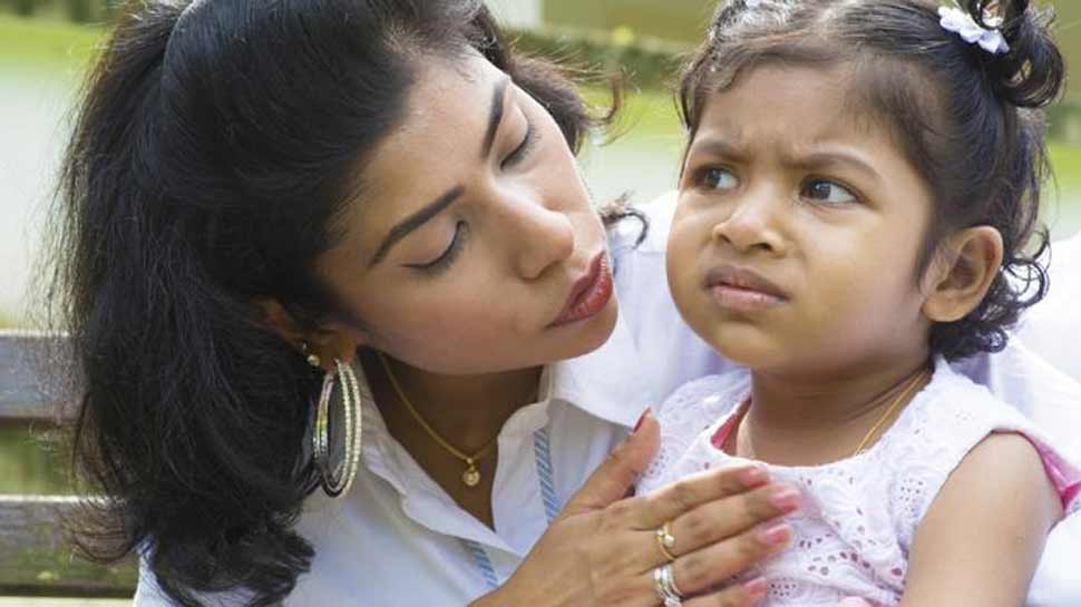 सर्वे का दावा, 85 प्रतिशत भारतीय मां की चाहत, स्कूल फीस में मिले छूट