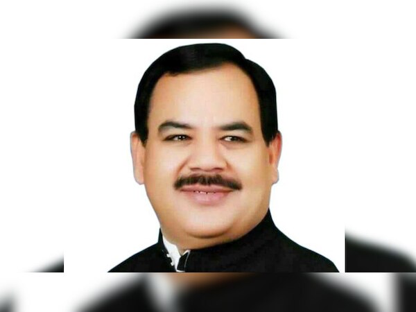 हरक सिंह रावत ने कहा कि जब मेरे सीएम बनने का अवसर था, तब किसी ने मेरा साथ नहीं दिया.