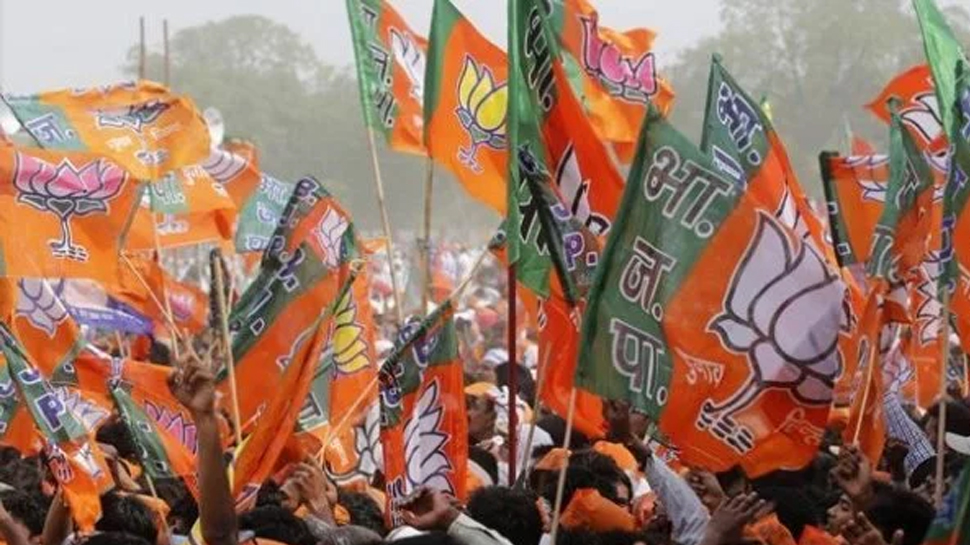 केरल: स्थानीय निकाय के उपचुनाव में BJP को मिली खुशखबरी, इतनी सीटें जीतीं केरल: स्थानीय निकाय के उपचुनाव में BJP को मिली खुशखबरी, इतनी सीटें जीतीं