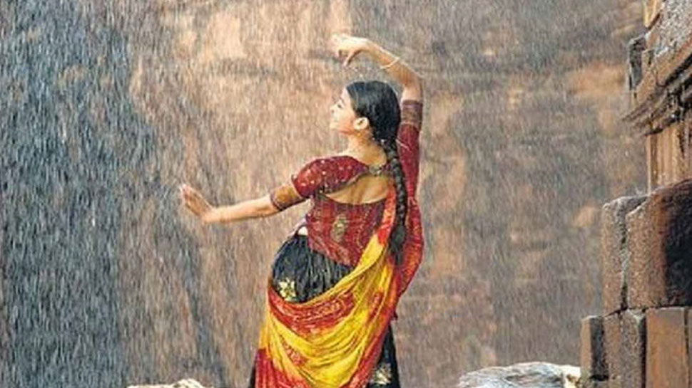तमिलनाडु पर छाया जल संकट, फिल्मों में बारिश वाले सीन की शूटिंग रुकी तमिलनाडु पर छाया जल संकट, फिल्मों में बारिश वाले सीन की शूटिंग रुकी