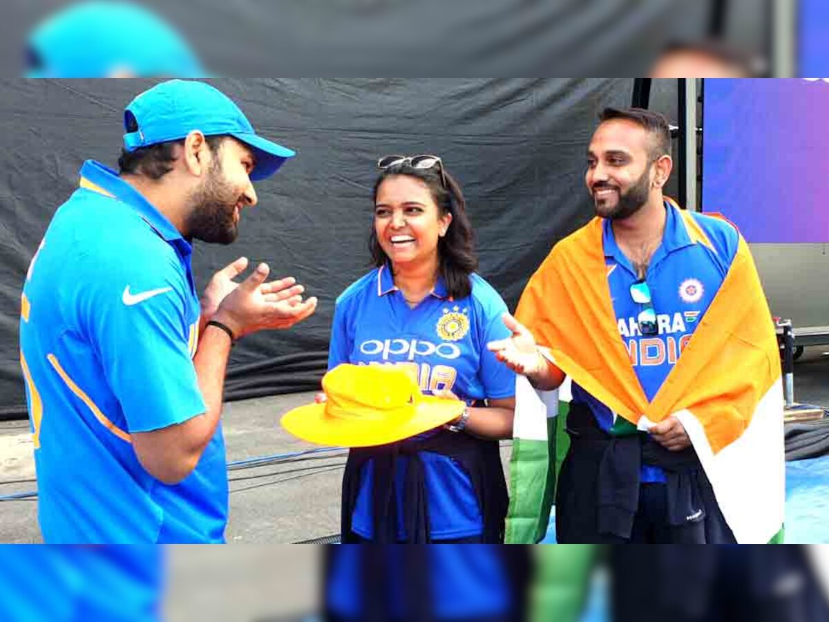 रोहित शर्मा मौजूदा वर्ल्ड कप (ICC World Cup 2019) में 4 शतक लगा चुके हैं. वे ऐसा करने वाले एकमात्र बल्लेबाज हैं. (फोटो: ANI) 