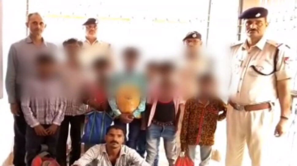 बिहारः कटिहार इंटरसिटी एक्सप्रेस में छापेमारी, मुक्त कराए गए 6 बाल मजदूर
