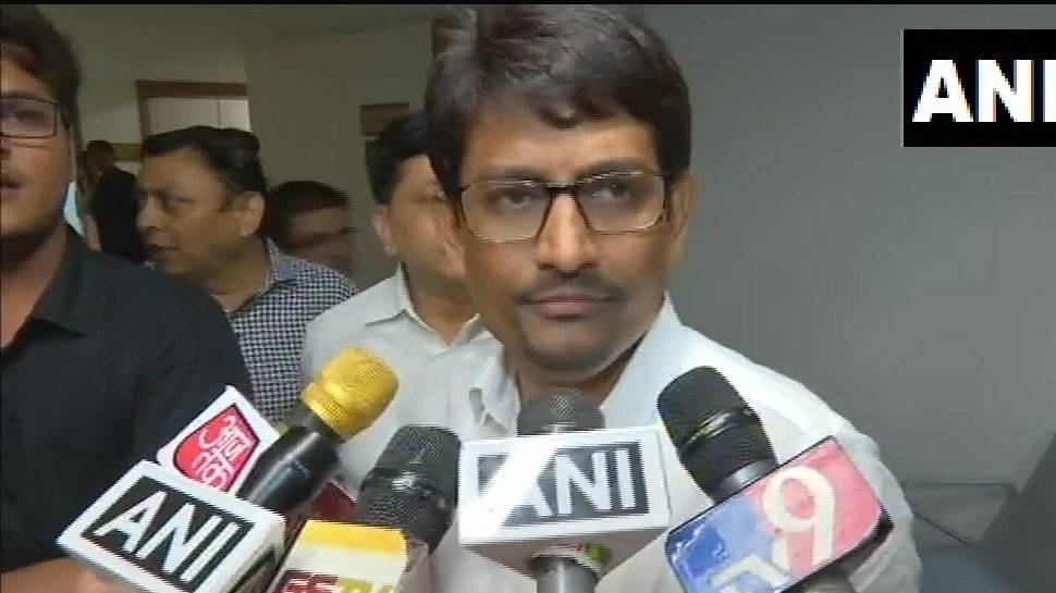 अल्पेश ठाकोर ने विधायक पद से दिया इस्तीफा, कहा- 'राहुल गांधी ने हमारे लिए कुछ नहीं किया'