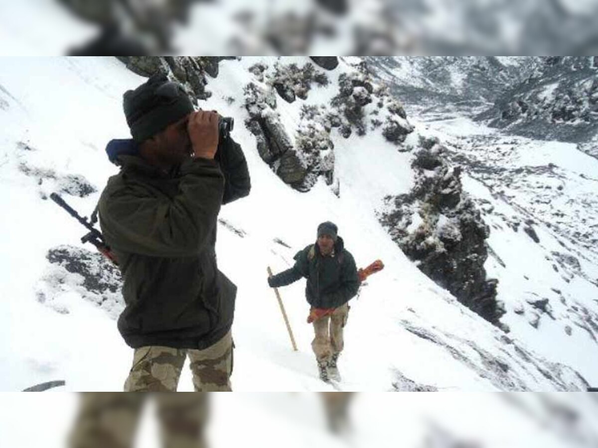 23 जून को आईटीबीपी की टीम ने बहुत ख़तरनाक ढलान पर 7 पर्वतारोहियों के शव खोज लिए. (प्रतीकात्मक फोटो)