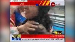 मेट्रो में मौत का सफर! अगर आप भी करते है मेट्रो में सफर तो देखिए ये खबर...