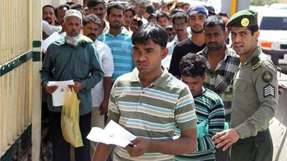 खाड़ी देशों में उत्‍पीड़न का शिकार हो रहे 42 हजार कामगारों ने सरकार से लगाई वतन वापसी की गुहार